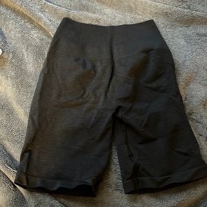 Alphalete black biker shorts